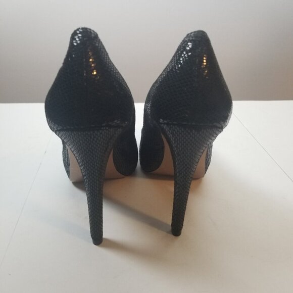 BCB Generation Women's Snake Skin Black Stiletto heels Sz 8M - Picture 2 of 8